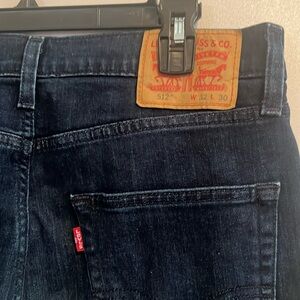 Good condition Levi Jean